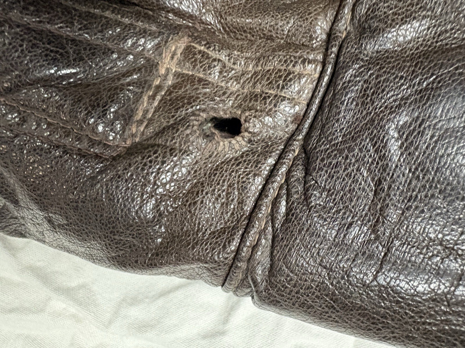 WWII US Navy Colvinex CFN-24 Leather Electrically Heated Flight Suit Size 40