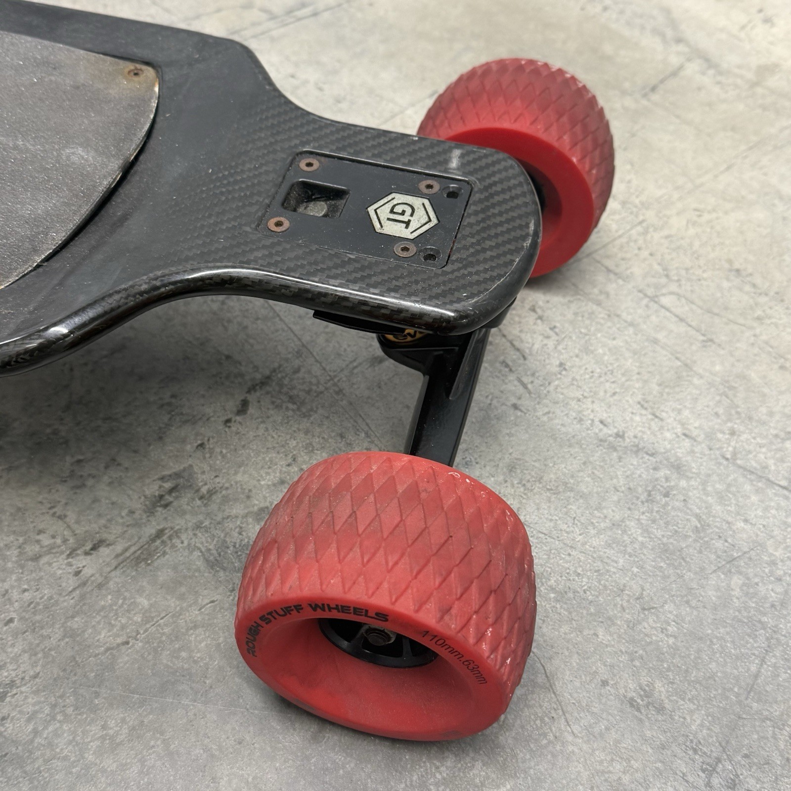 Evolve GT Carbon Electric Skateboard W/ Charger - As Is