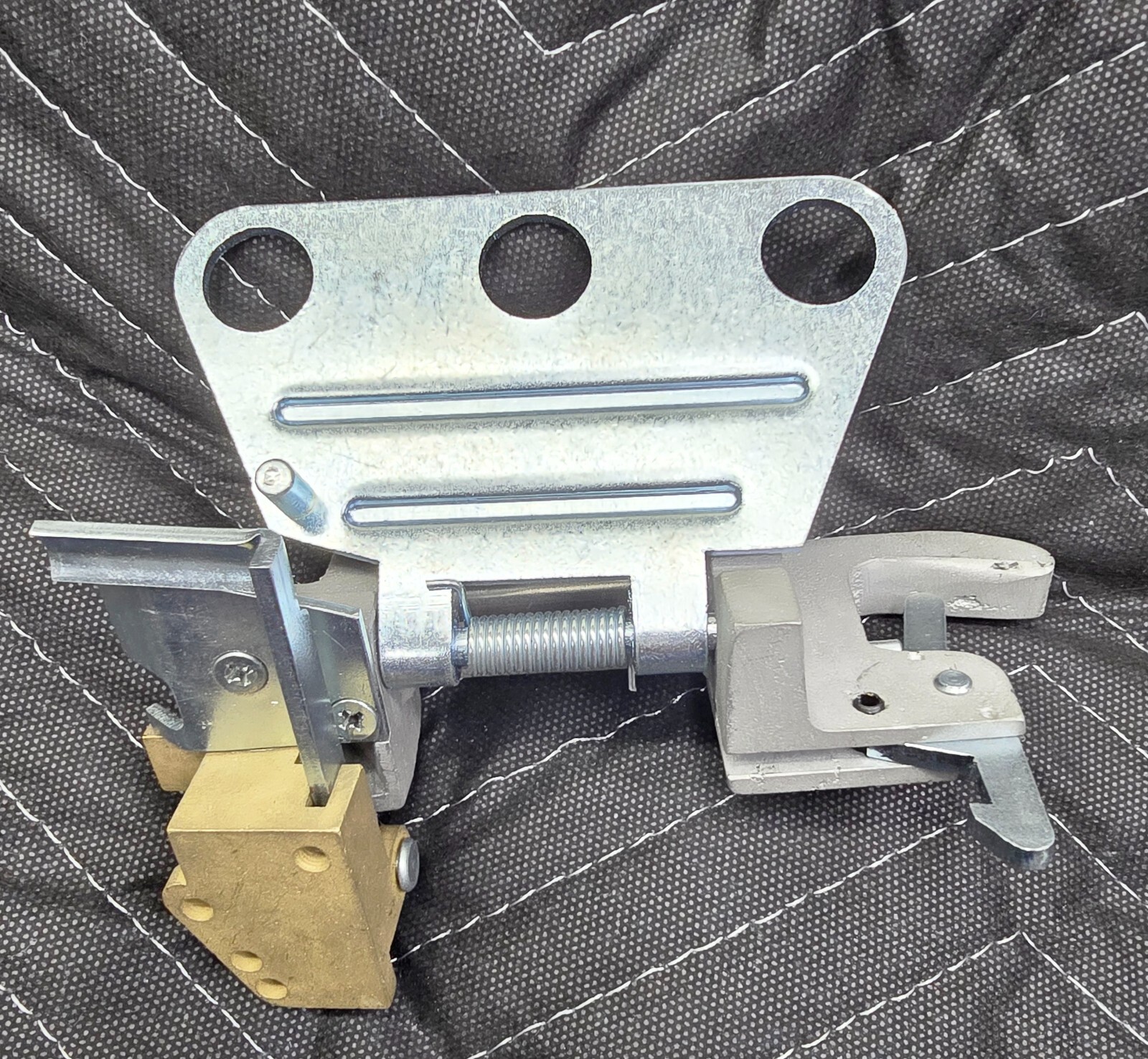 Cable Lasher C2 Front Gate NEW