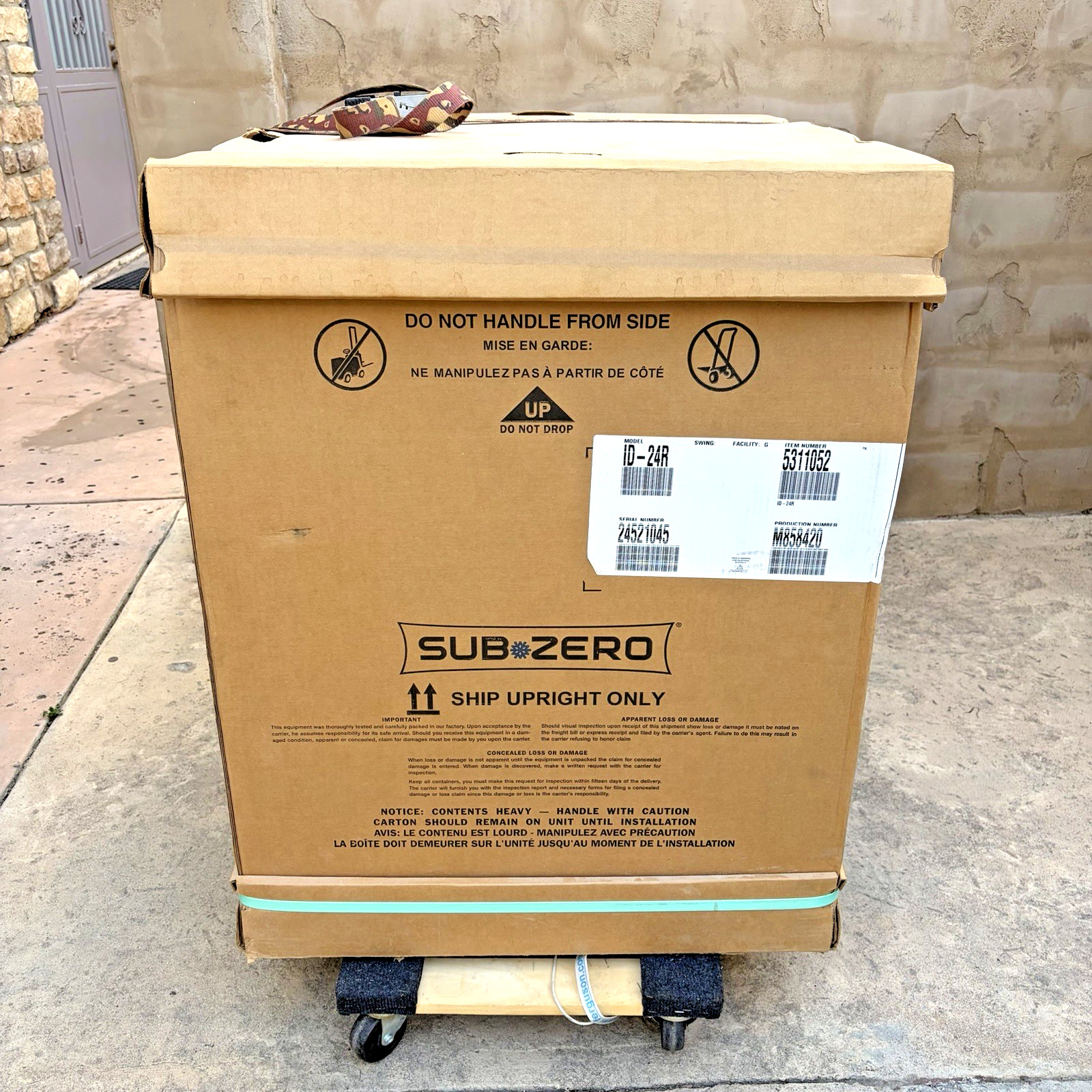 Sub-Zero ID-24R 24" Integrated Double Drawer Smart Refrigerator (Panel Ready)