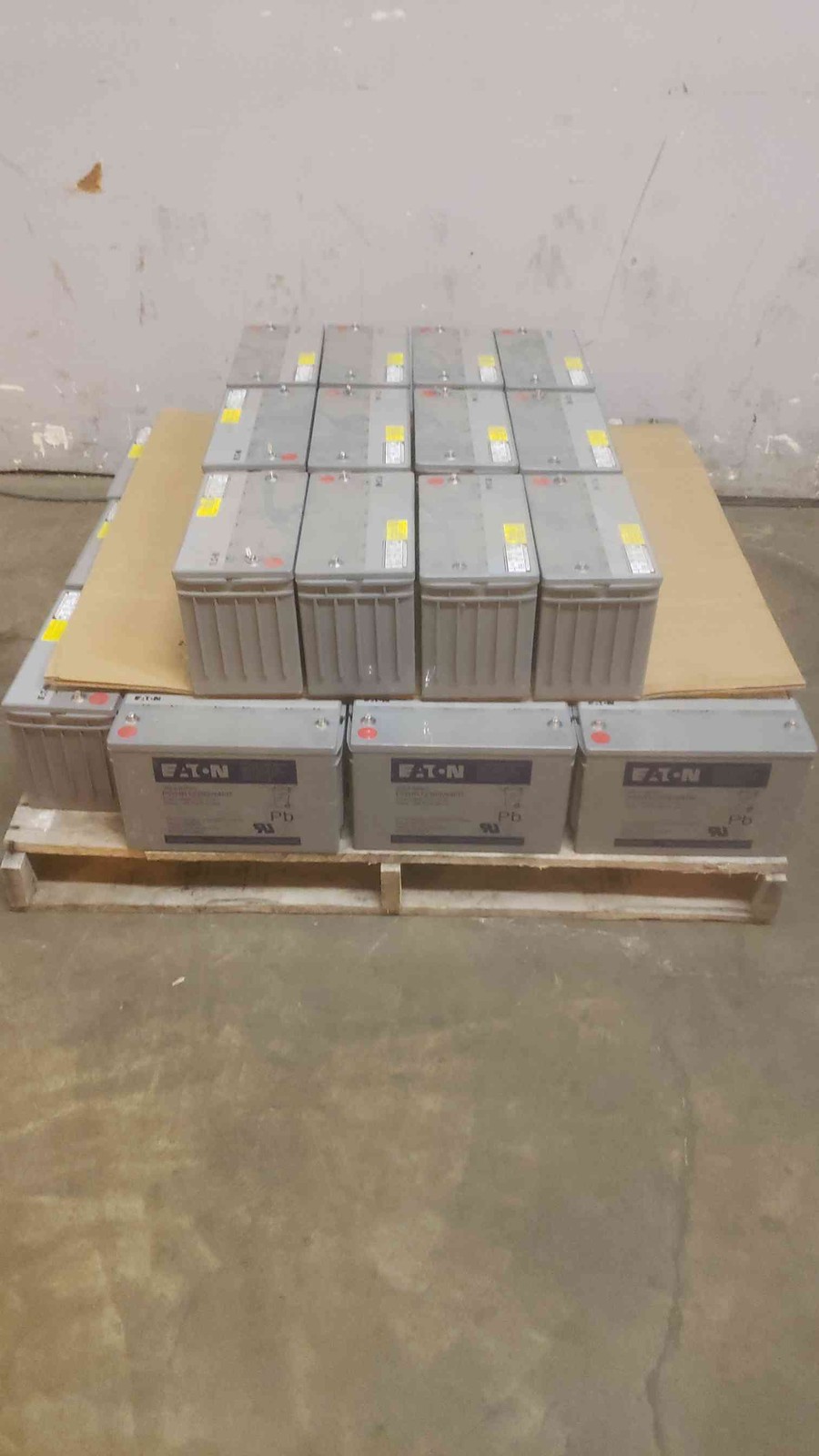 100 AH Eaton 390W/Cell VRLA Battery 12V PWHR12390W4FR (SKU: 110364)