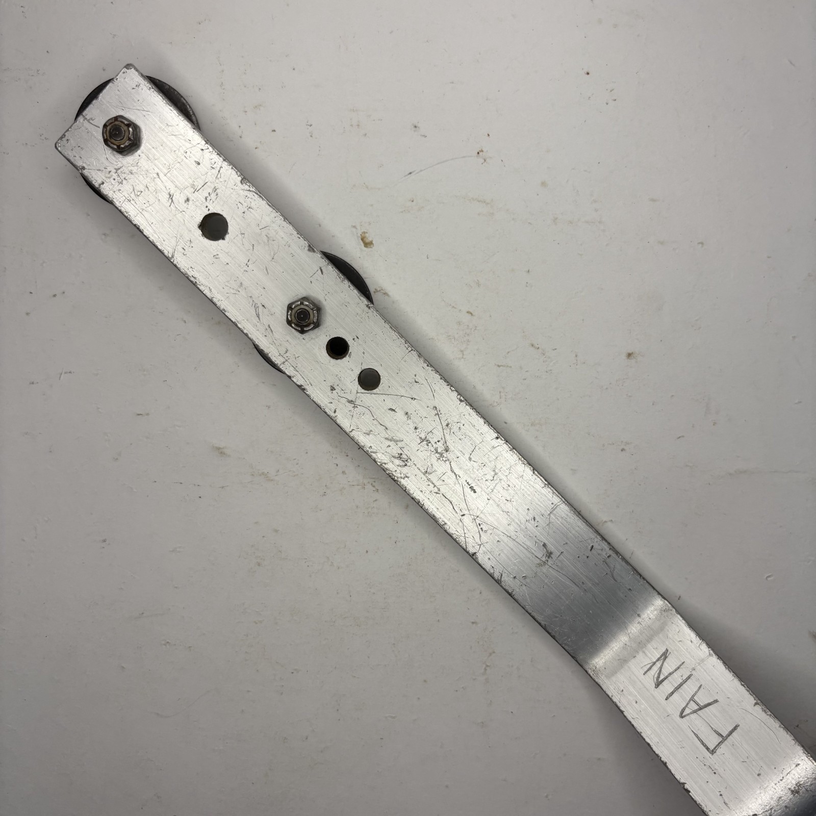 Malco Offset Duct Stretcher – Sheet Metal HVAC Hand Tool 16 inch