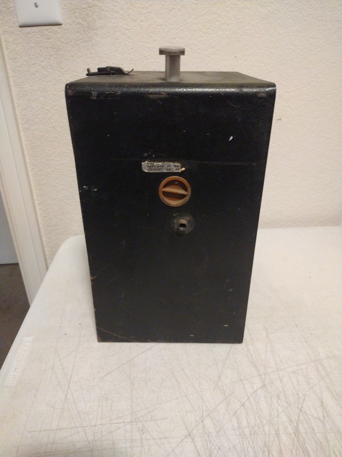 Diagnostic Analyzer Model AA-17 Peerless Instrument Co With Manual & Cables. E