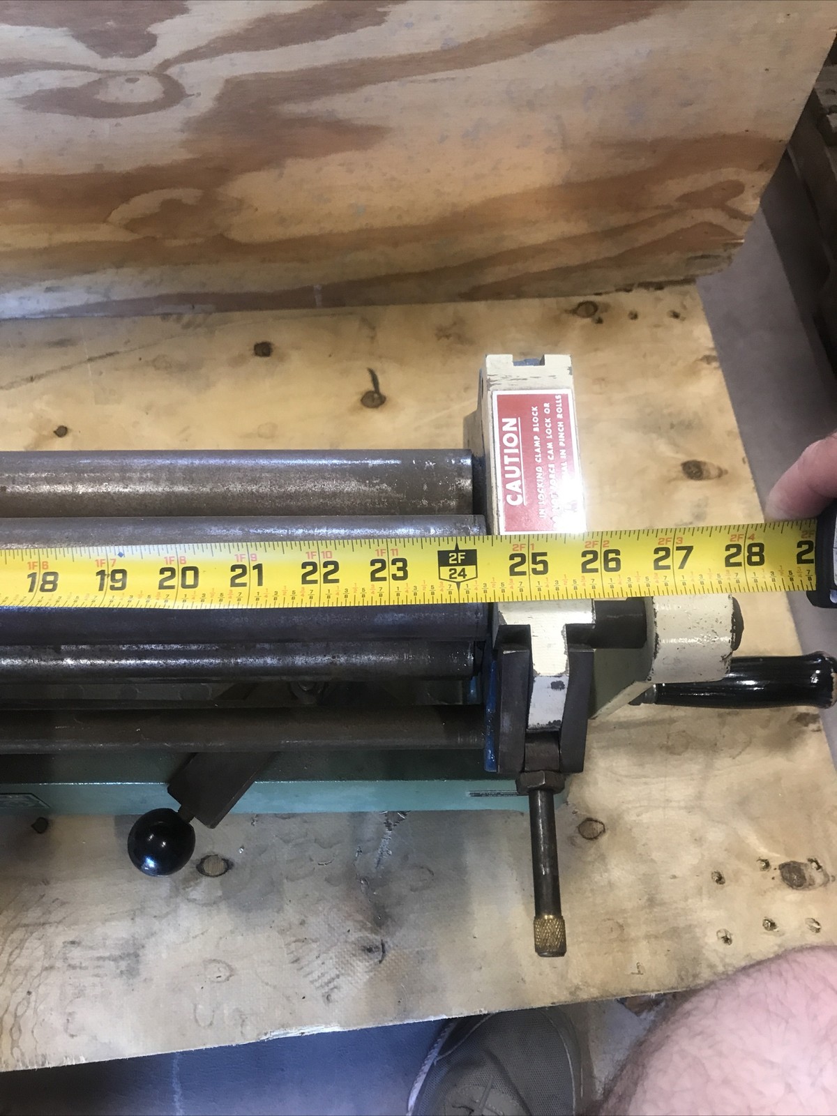 diacro roller number 24 Serial # GH 1886