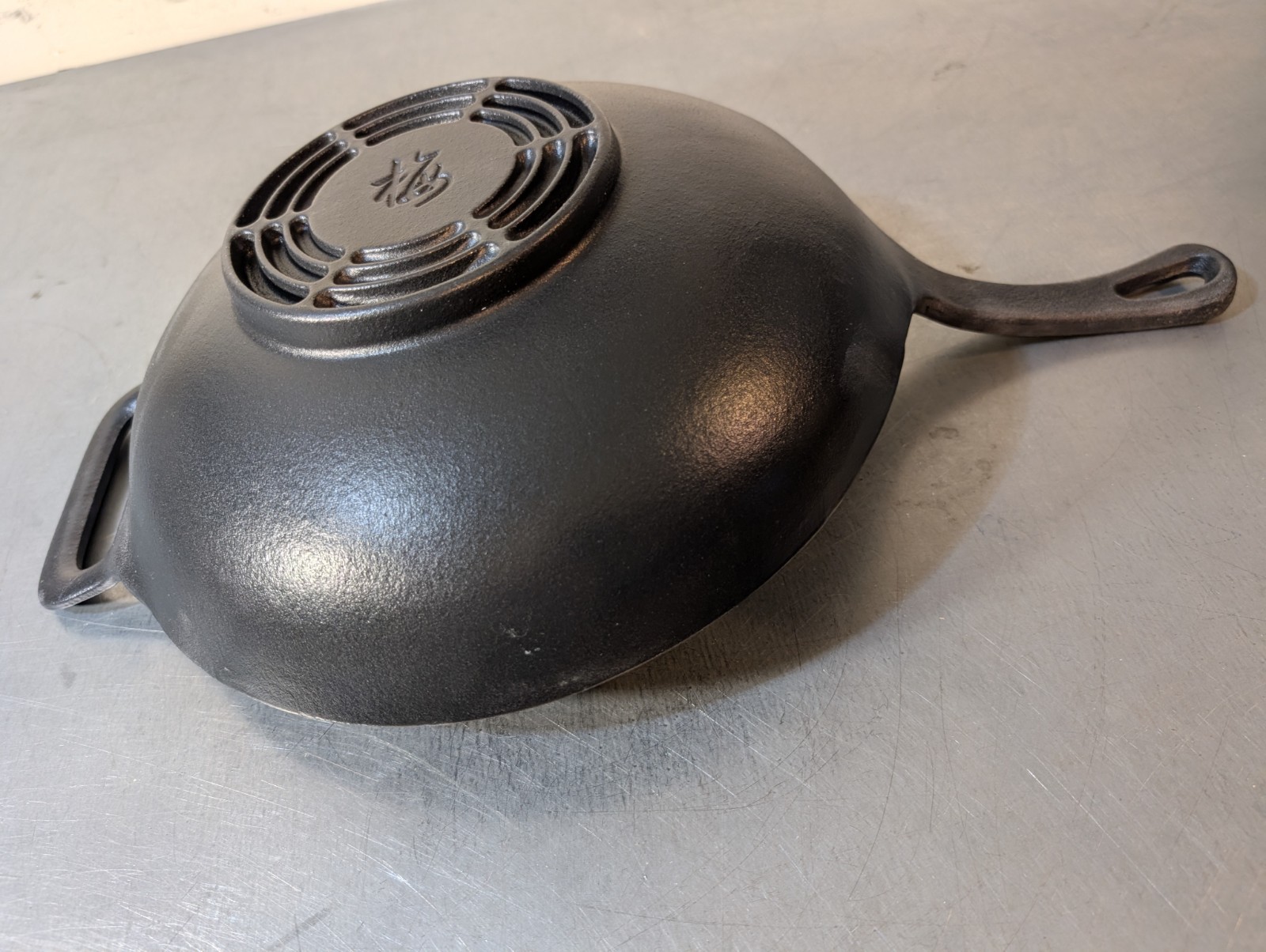 Premium MEI Kitchen 12.5" Enameled Cast Iron Wok w/Lid