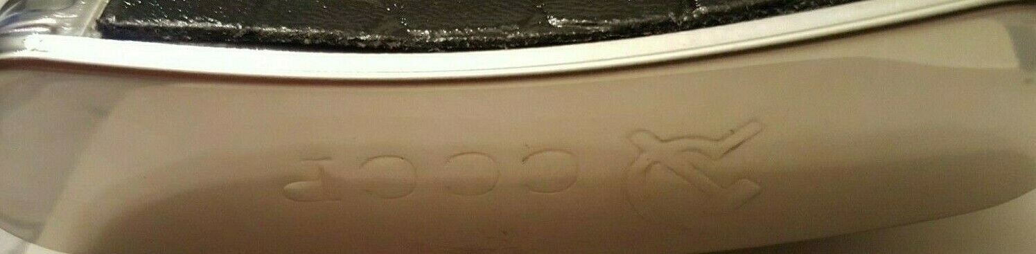 KGB Metal Flask with 2 insignias/5"x4"x1"/8 oz/USSR-CCCP-RU/NEW!FREE SHIP IN US