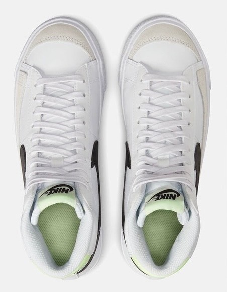 Nike Blazer Mid '77 DA4086-109 Youth unisex Big Kidz GS size 4.5-7 sneakers