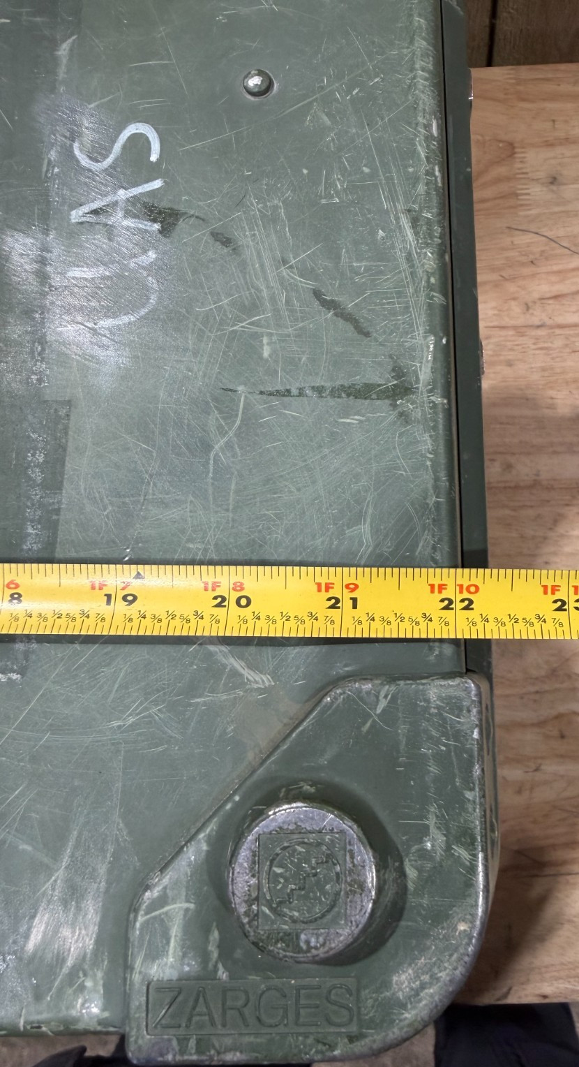 Zarges Metal K470 22.5x18x13.5" Military Surplus Storage Case Green