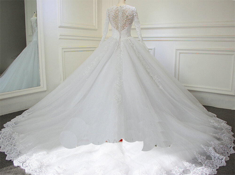Luxury Cathedral/Royal Train Wedding Dresses Beading Long Sleeves Ball Gown