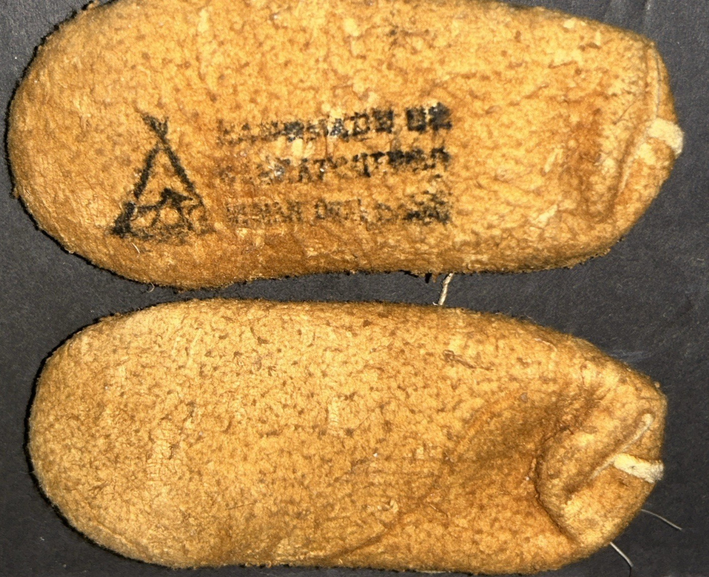 Baby Moccasins - Antique handmade - Native American - never worn - Look!