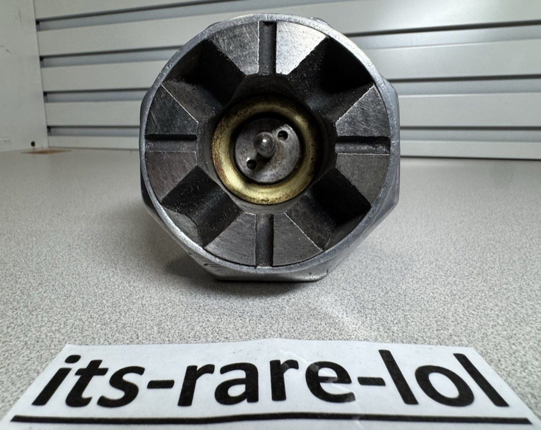 Snap-on WA-60E Magnetic Caster Camber Alignment Gauge & WA802/WA812 Hub Adapters