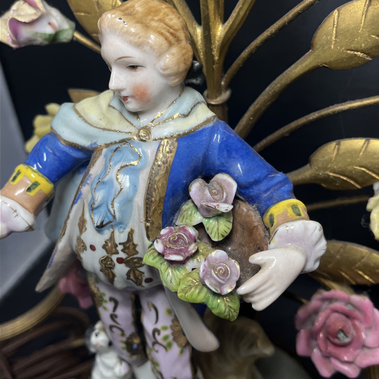 Antique Boudoir Porcelain Figurine/flower Lamp