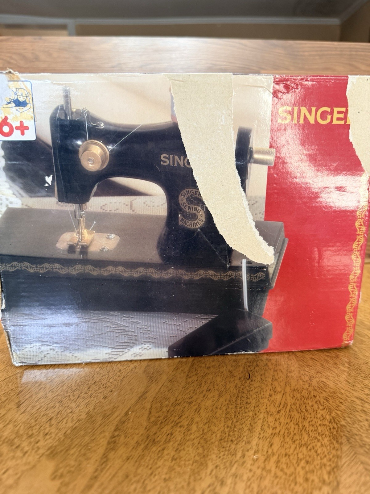 Singer Toy Child Sewing Machine Foot Pedal Black Gold W Box Works Vintage