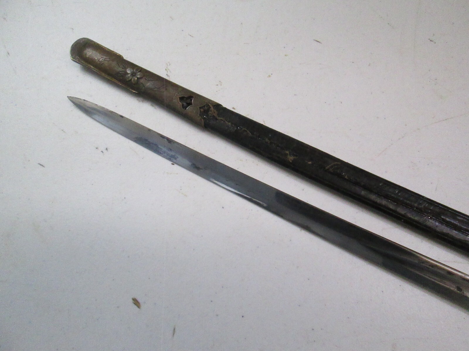 WWII JAPANESE NAVY OFFICERS PARADE SWORD WITH SCABBARD #Y58