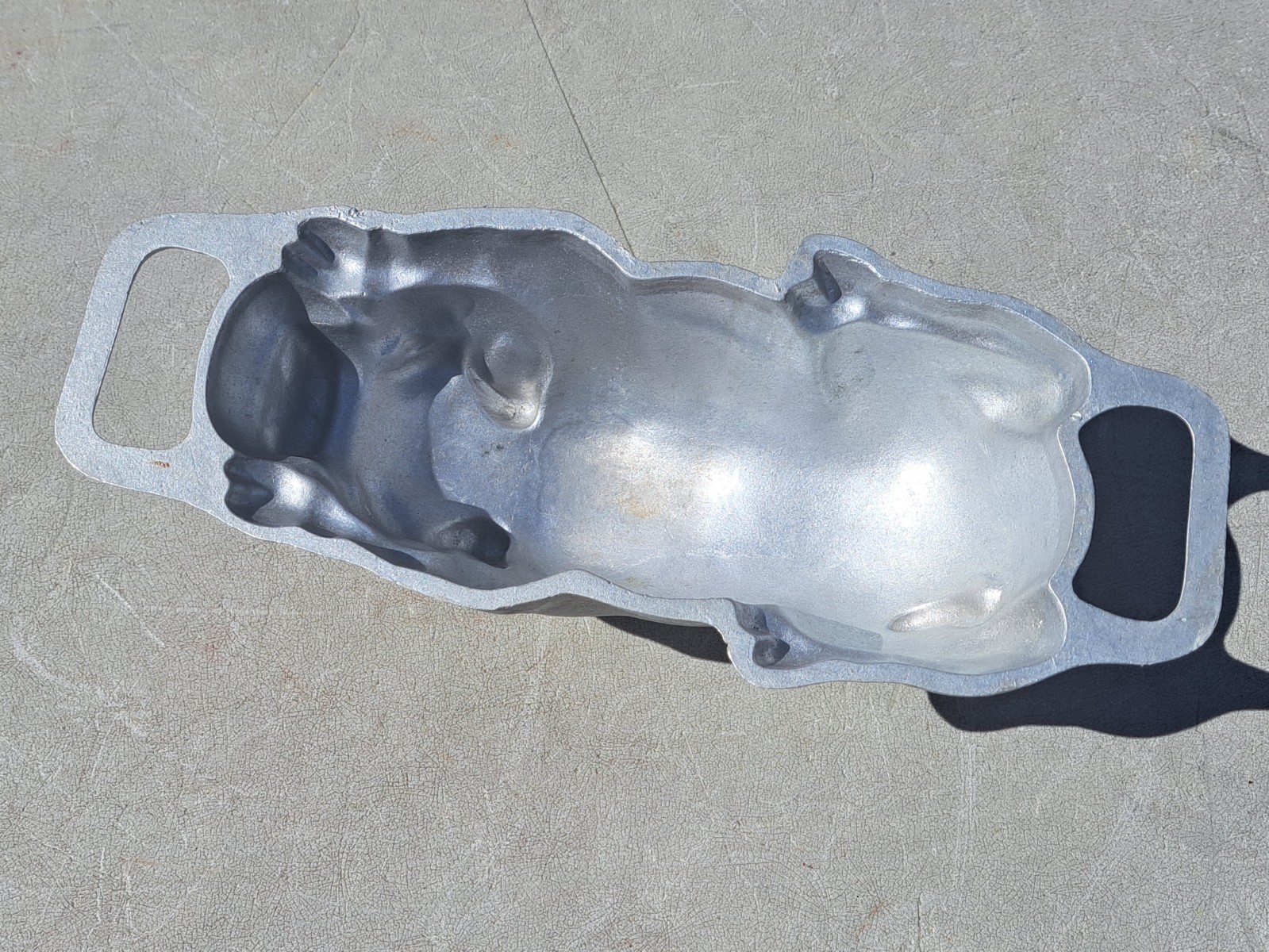 Ballak & Co Pudgy Pig cake pan vintage heavy aluminum St Louis MO
