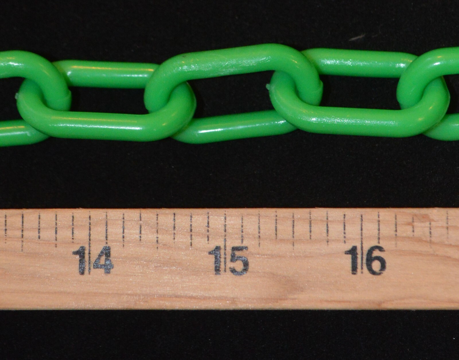 PLASTIC CHAIN GOAT ANIMAL COLLARS 1 1/2" X 3/4" LINKS 28" LONG