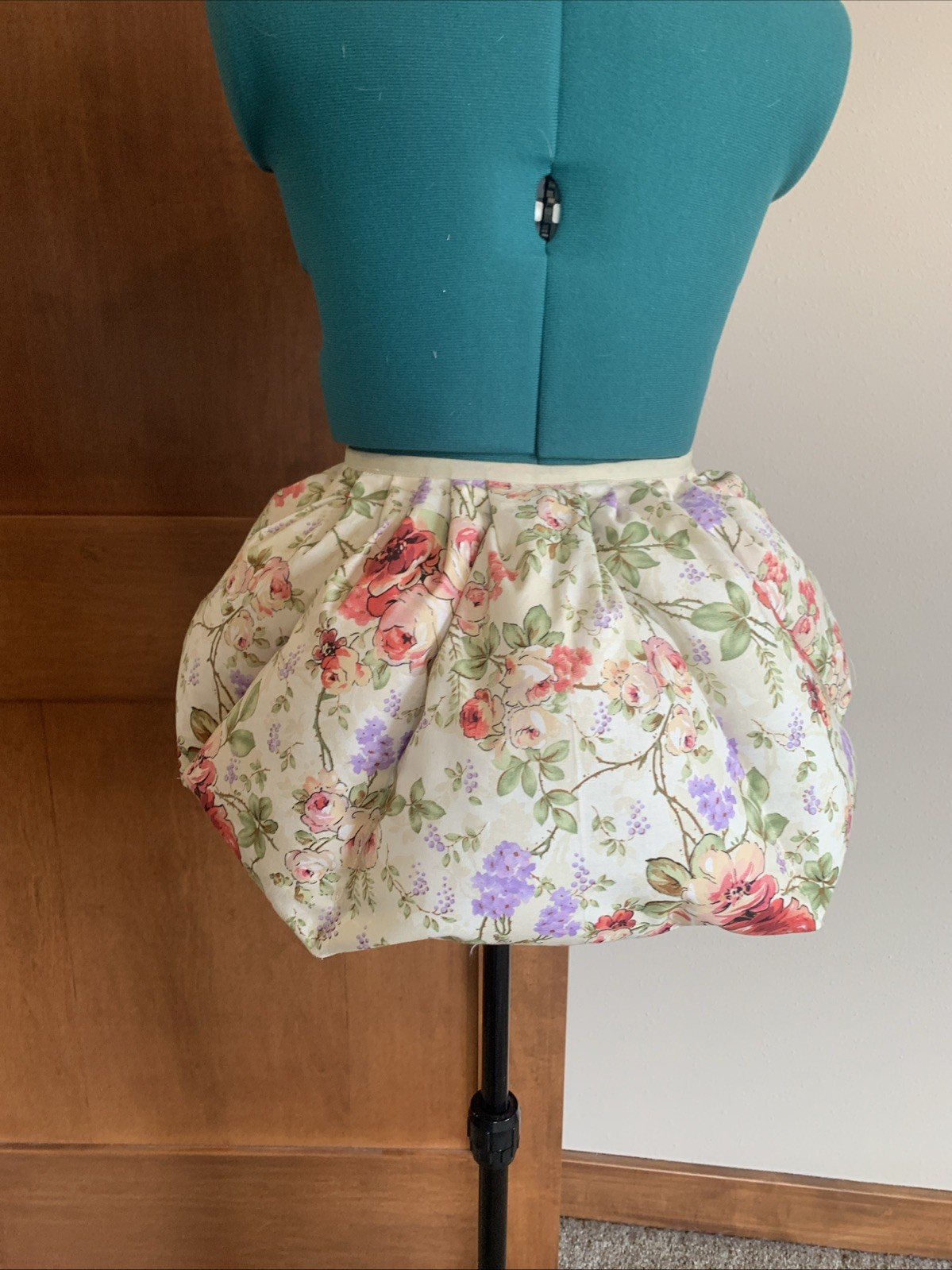 Reversible Bum Roll, Rump, Bustle. Colonial, Victorian. 18th C Replica. NWOT.