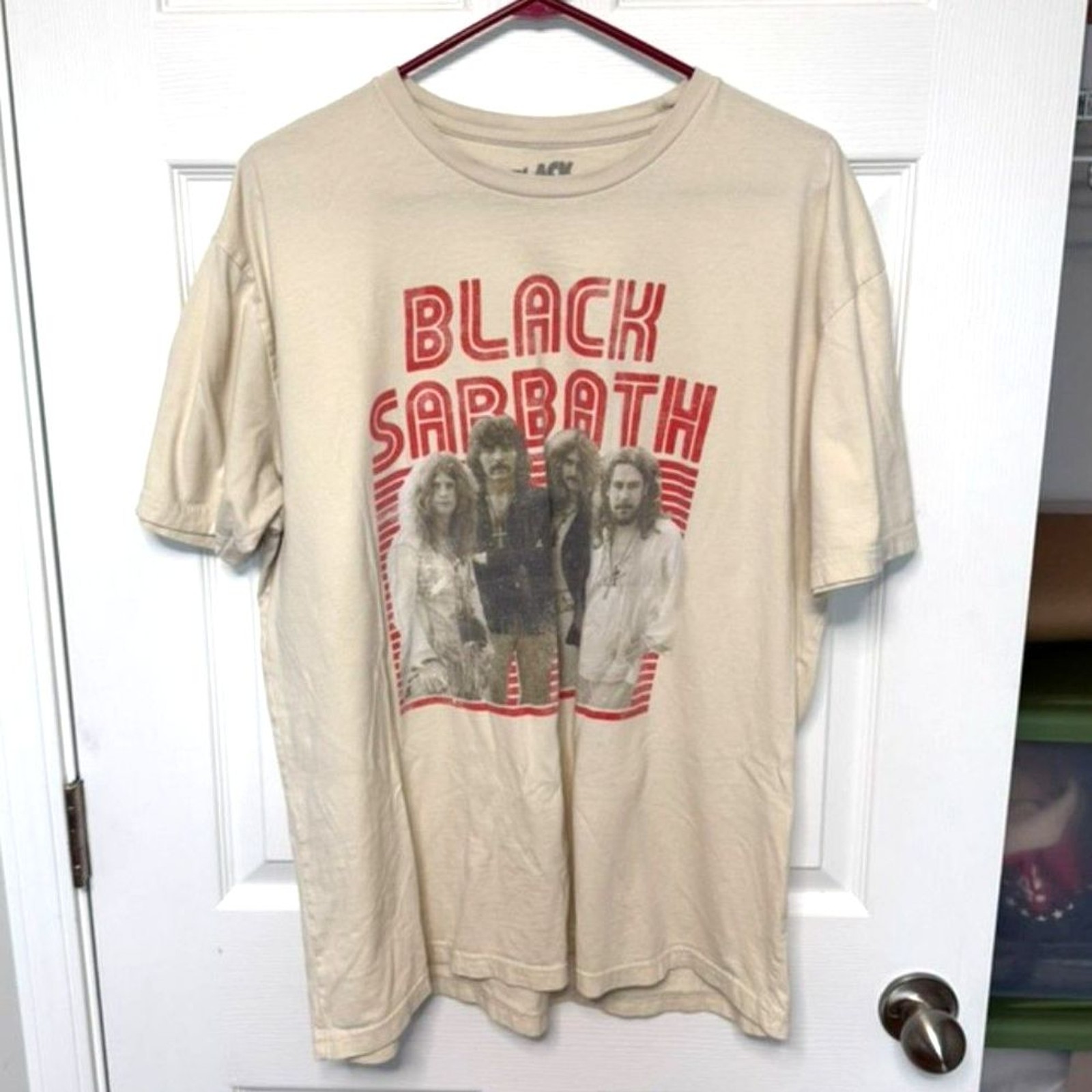 USED: Tan Black Sabbath T-Shirt Men's XXL, no stains
