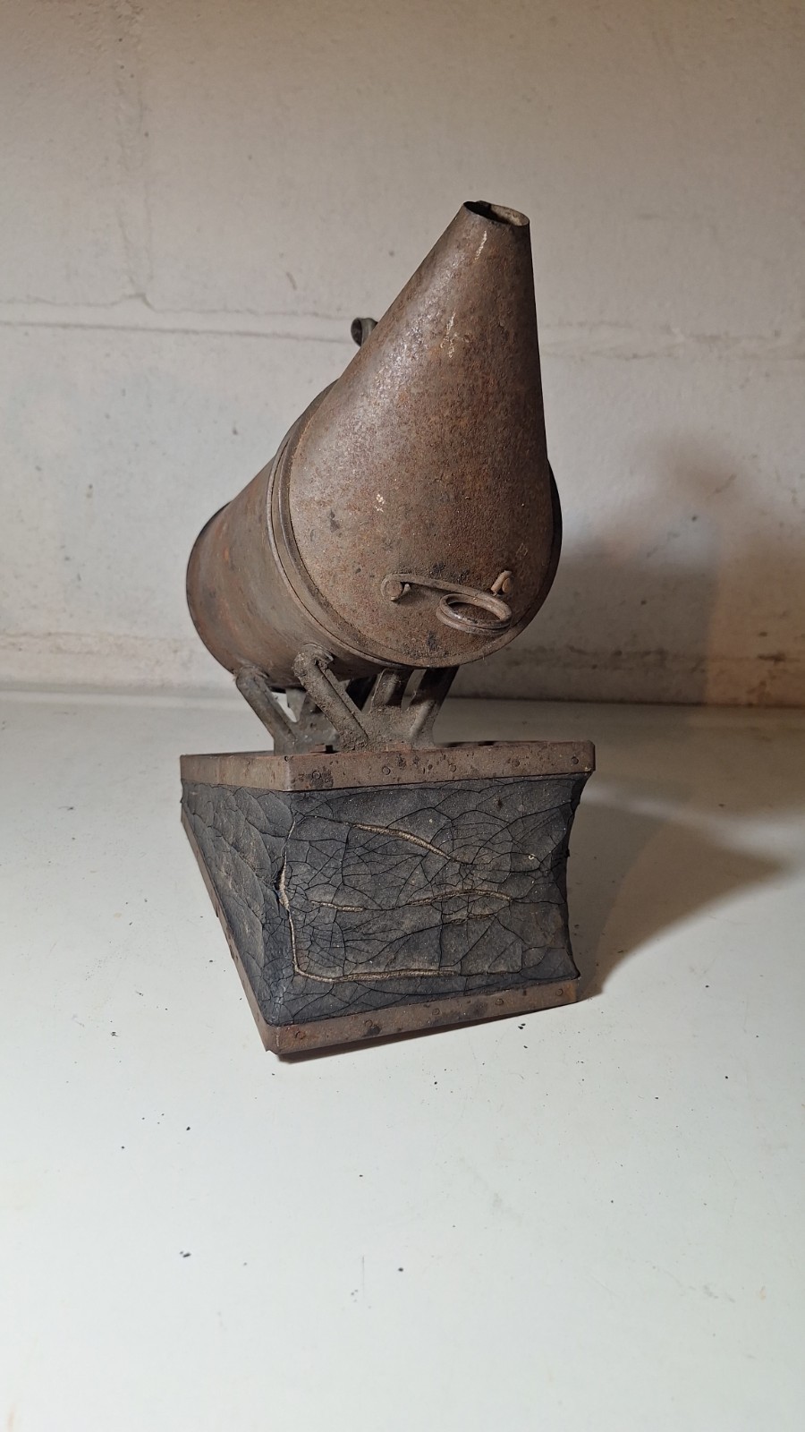 Vintage BEE SMOKER by A.I. Root Co., OH, C.1900