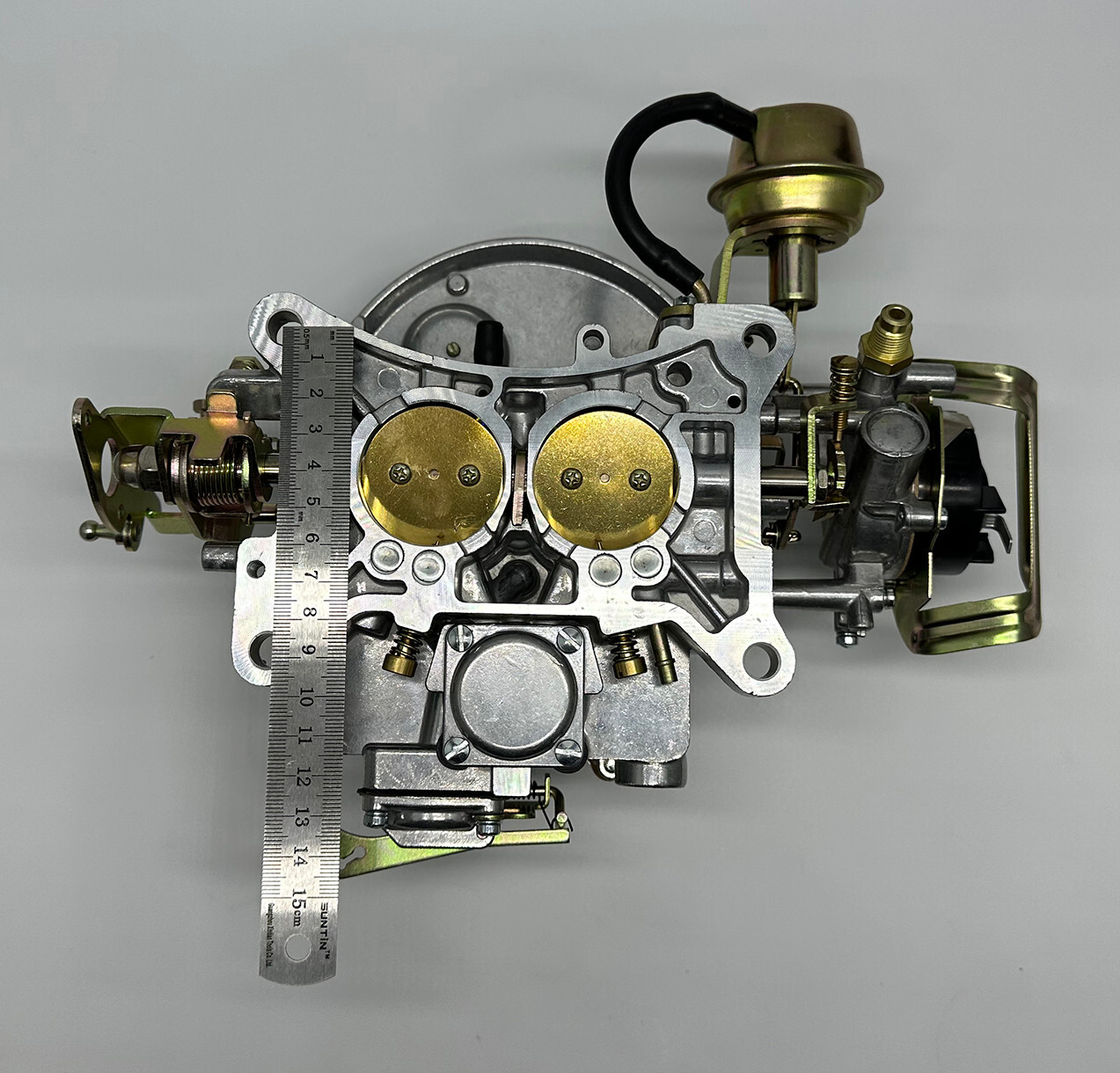 Ford Motorcraft Model 2100 New Carburetor. 1970-71 Ford 5.0L-302"