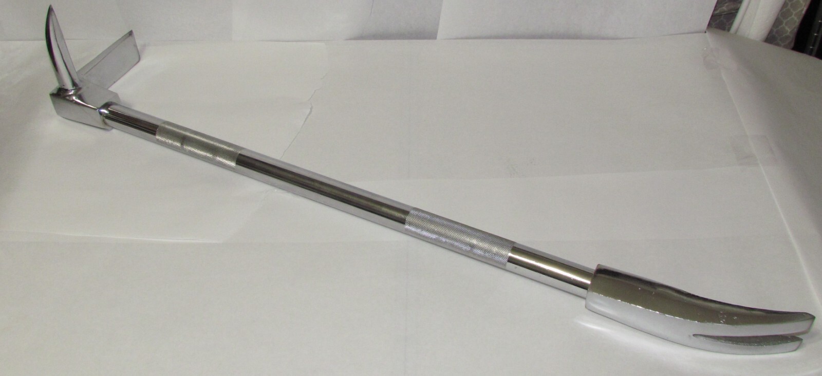 36" Halligan bar with Nickel Finish.  Hardened High Carbon Steel. 11 Lbs - E