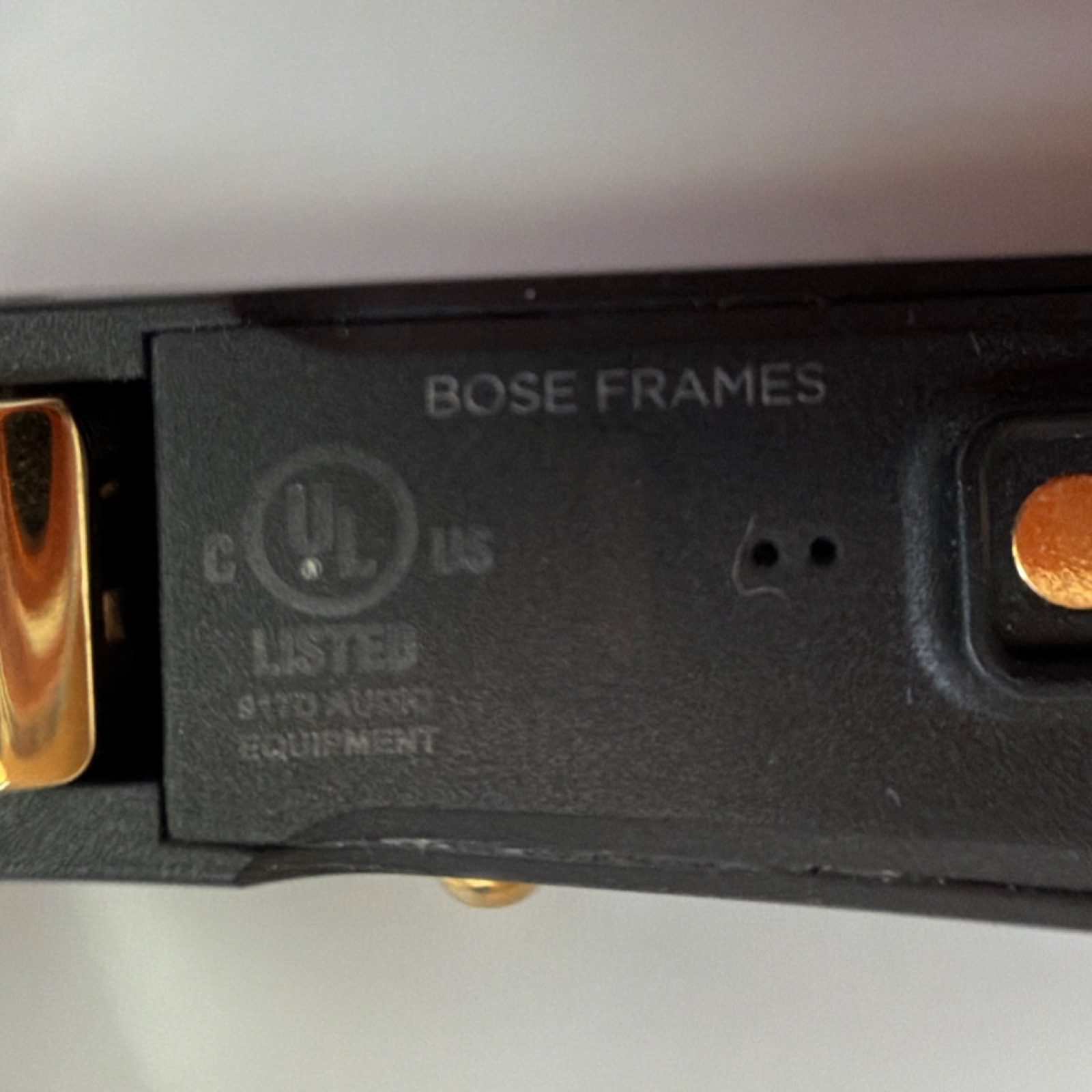 Bose ALTO Frames BMD0006 Bluetooth USB Smart Audio Sunglasses with Case