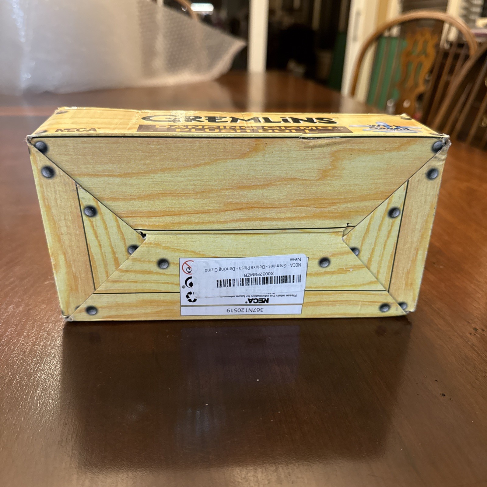 NECA Gremlins Dancing Gizmo Plush Doll With Sound 6"