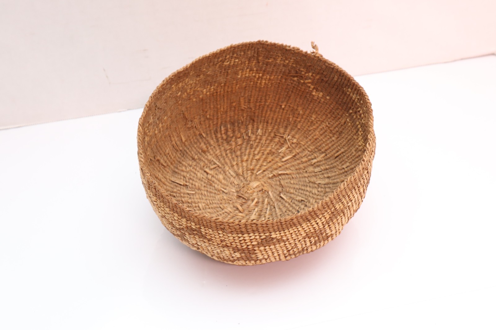 ATQ Hupa / Yurok / Karuk Woven Basket 7.5" Northern California Native American
