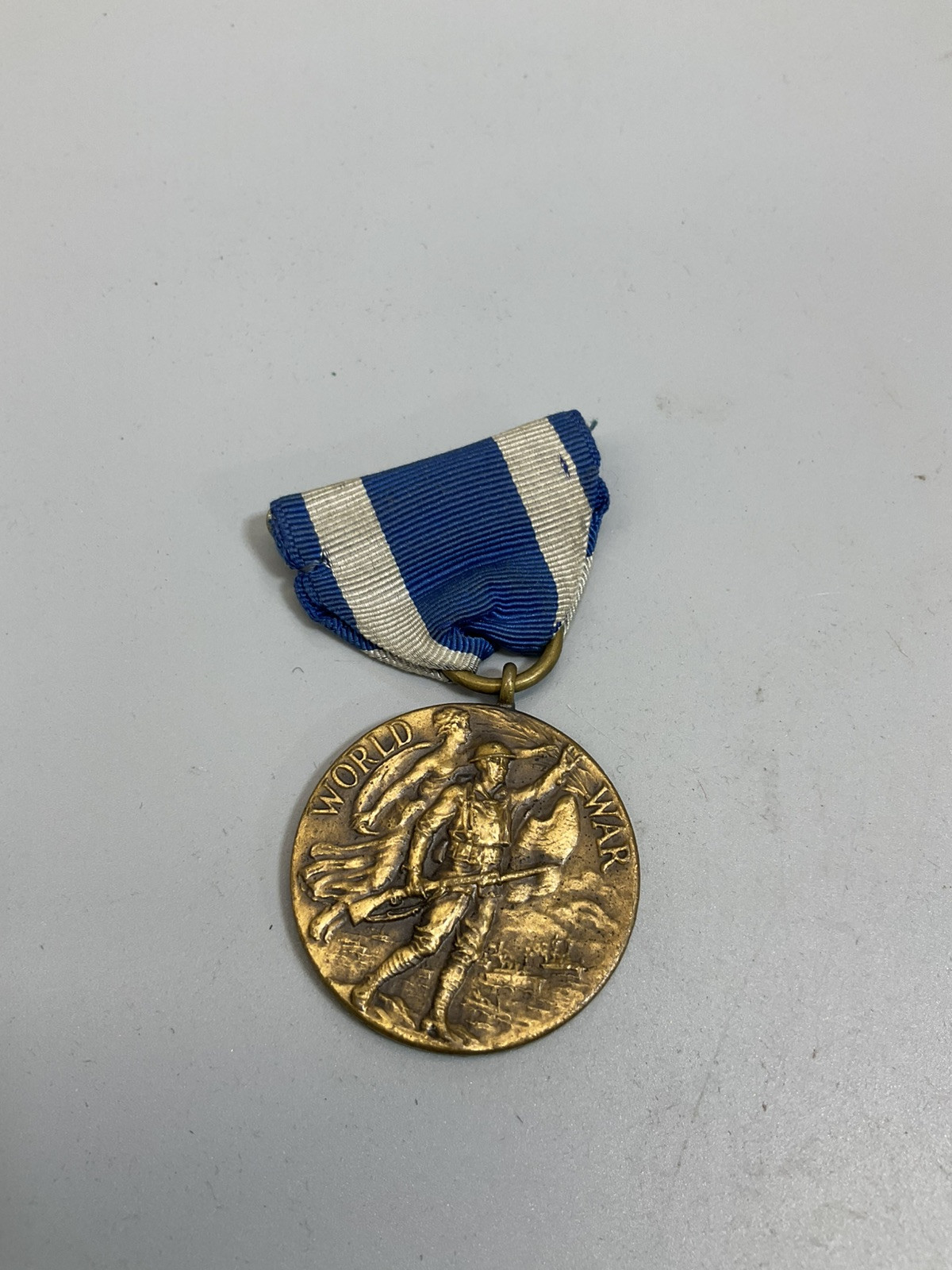 WWi New York State Victory Medal from Estate of James Denina g200