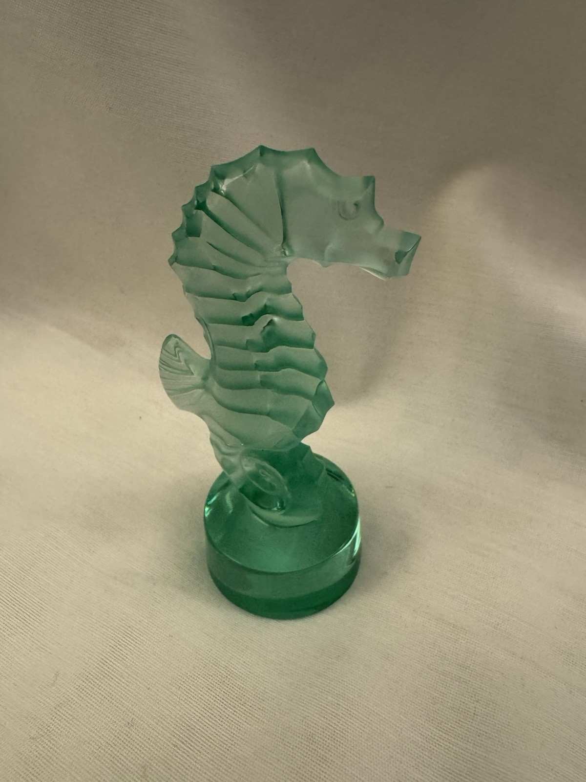 Beautiful Lalique Crystal Green Seahorse Sculpture Signed