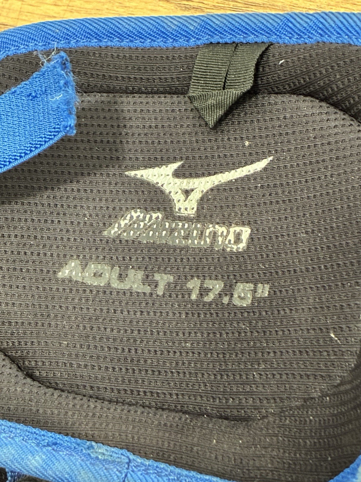 Chicago Cubs Game Used/Issued Mizuno Pro 17.5 “ Catchers Shin Guards Blue