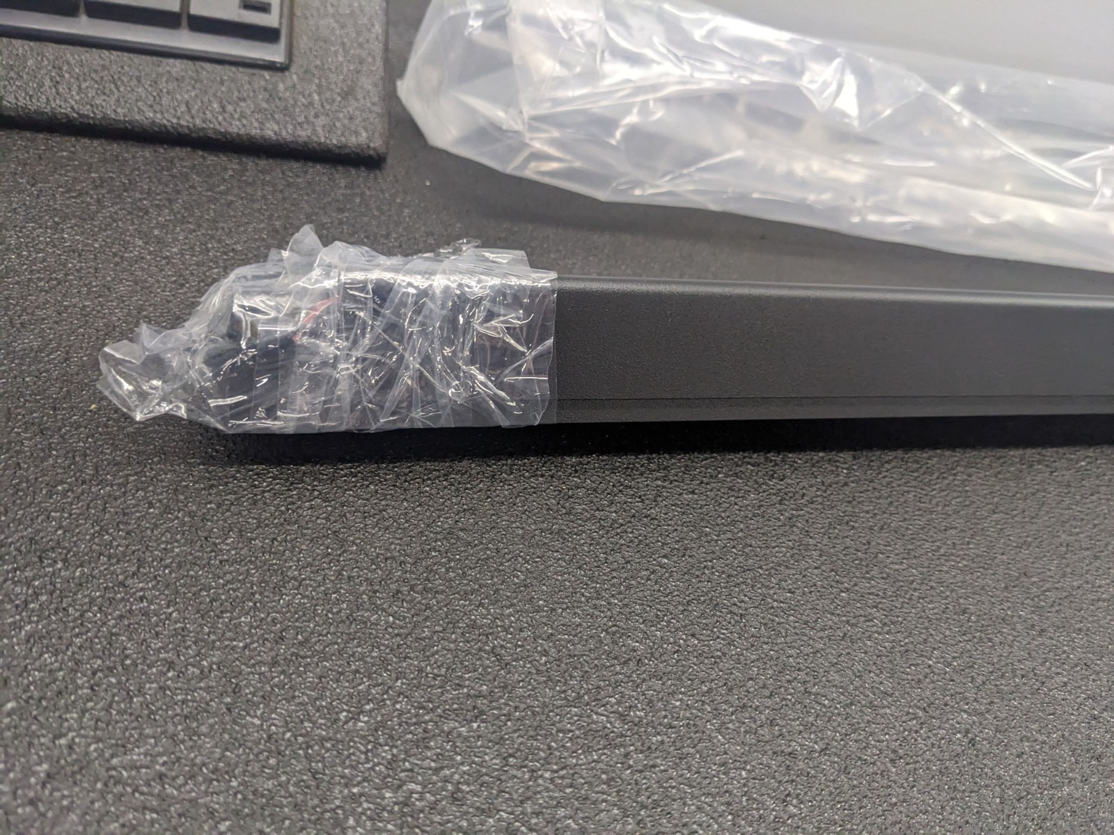 #bg654 Snap On Tools NEW kacgmled24b Matte Black with BLUE LED Corner Guard 2pc