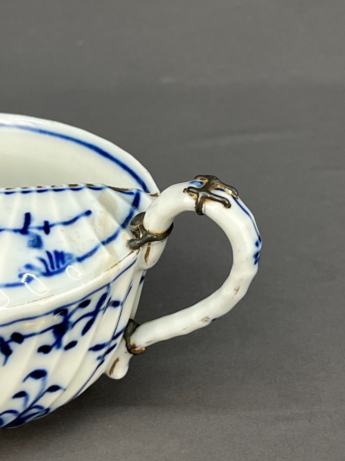 Royal Tettau BLUE ONION Invalid Feeder Pap Boat w/STAPLE REPAIR MAKE DO c. 1885