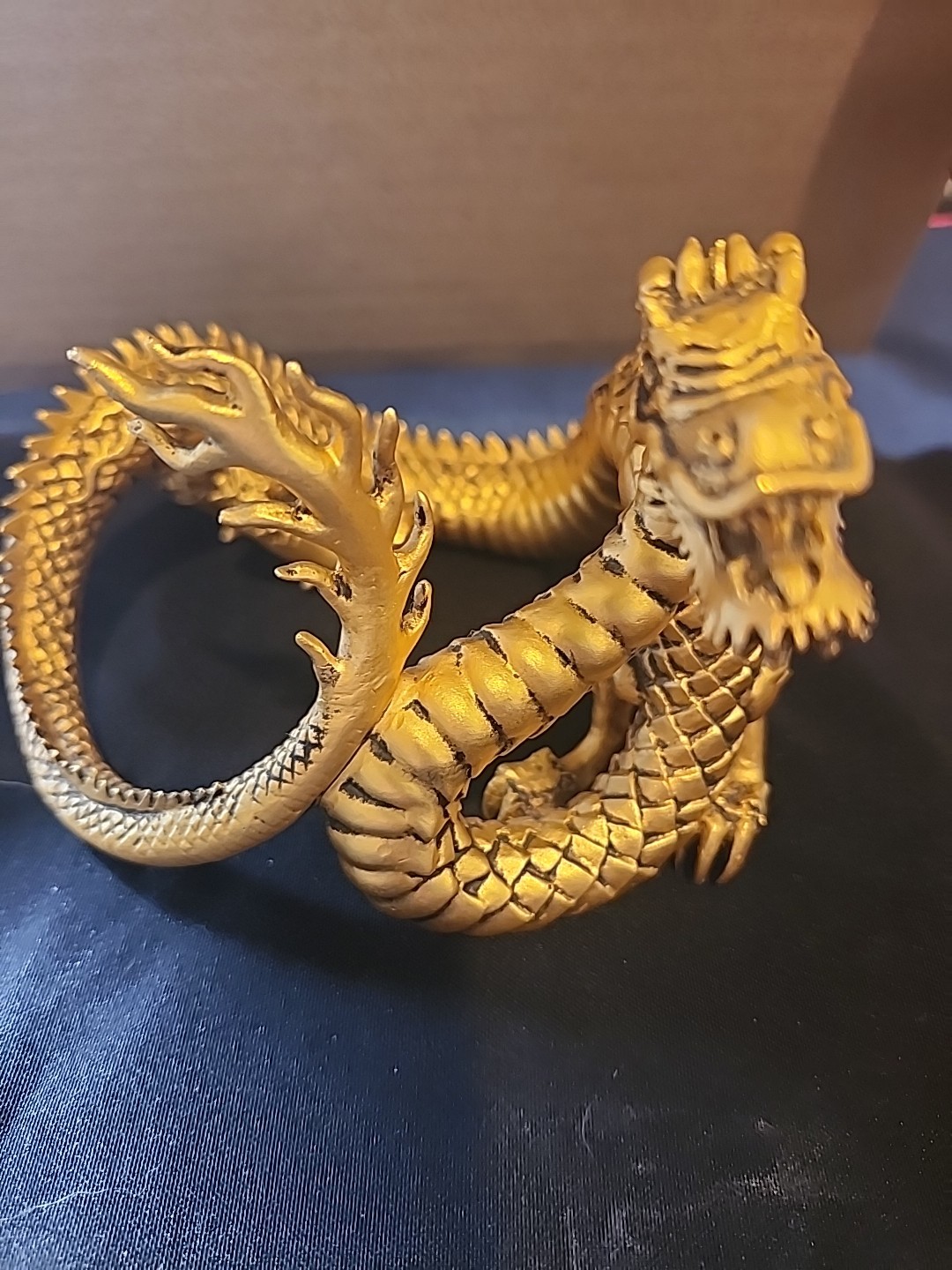 UNIQUE GOLD CHINESE DRAGON Franklin MintCrystal Ball Murano Figurine R537