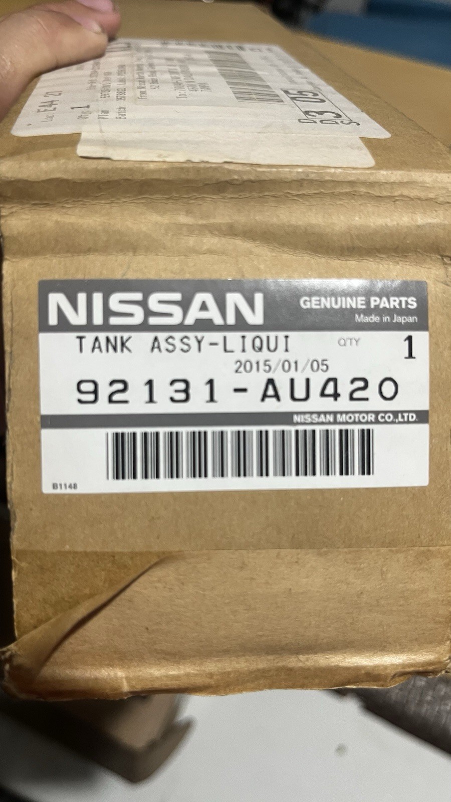 Genuine Nissan OEM 92131-AU420 TANK ASSY-LIQUI 92131AU420
