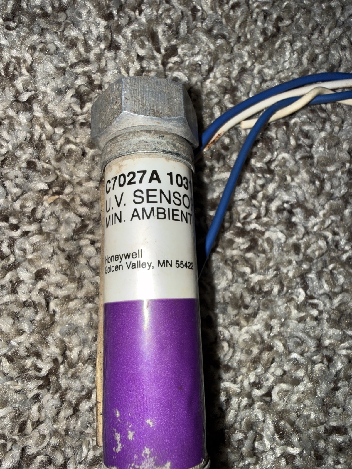Honeywell C7027A 1031 U.V. Sensor