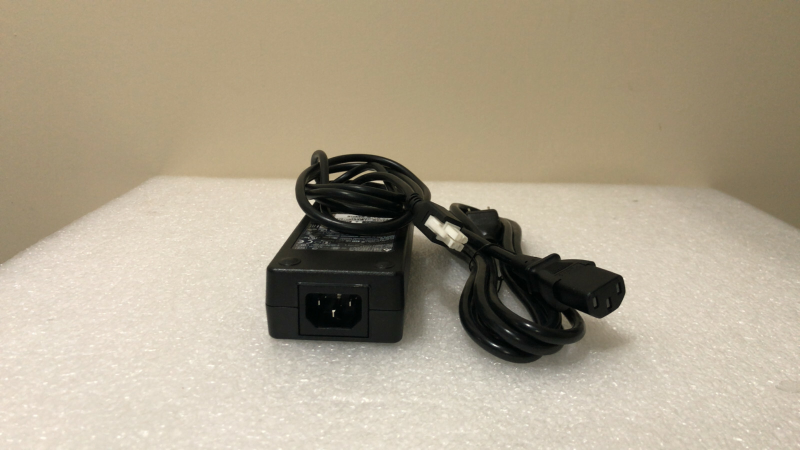 CISCO PWR-60W-AC-V2 Power Supply AC Adapter 12V 5A 891F 892FSP Router PWR-60W-AC