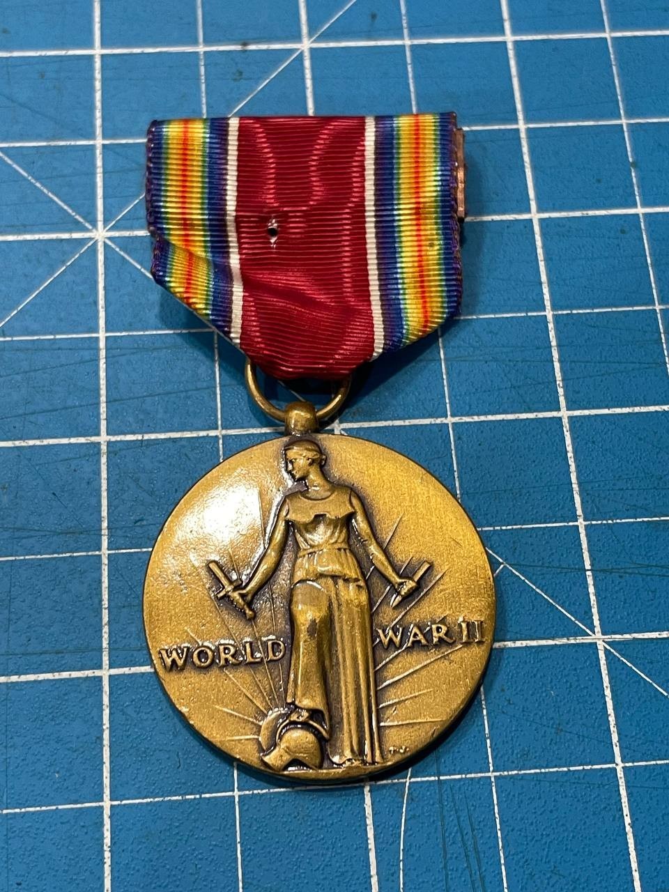 VTG World War II WW2 US Army Military 1941 – 1945 Campaign Service Victory Medal