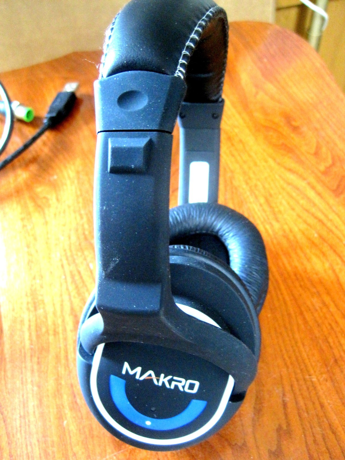 Nokta Makro Multi Kruzer Multi Frequency Metal Detector Read Full Description