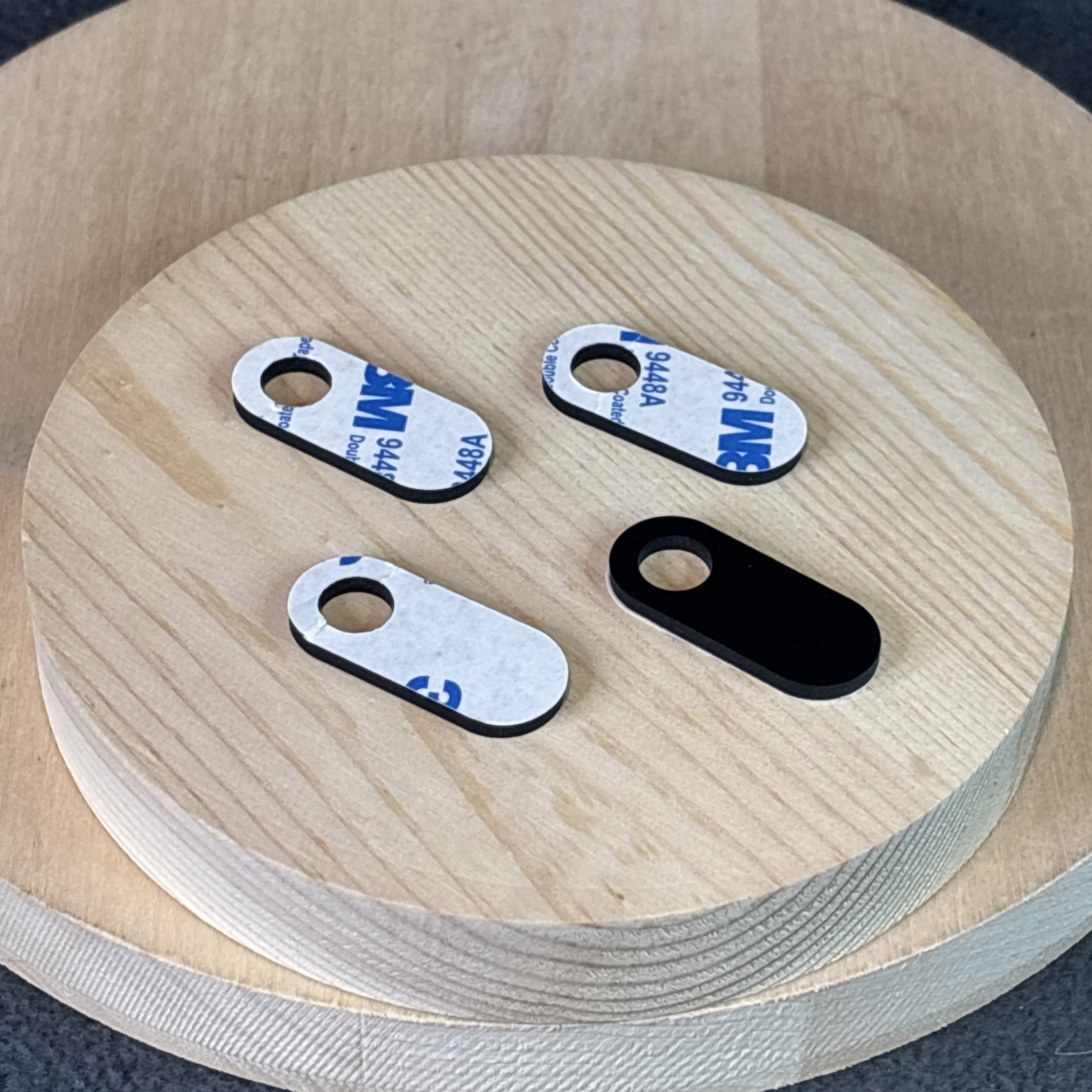 Replacement Rubber Feet for Original Xbox w/ Self Stick 3M Adhesive - 4 Pack