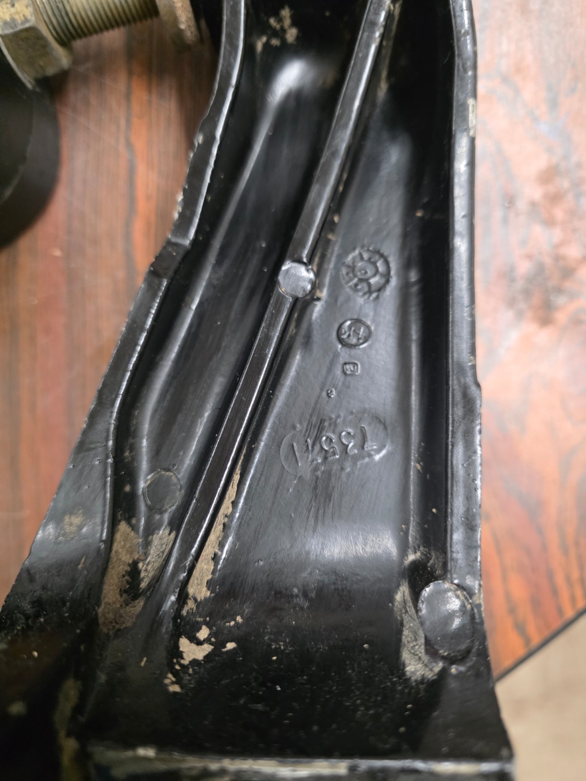 Mercruiser 73571A2 32778 Front Motor Engine Mount 2.5 3.0 120 & 140 Stern Drive