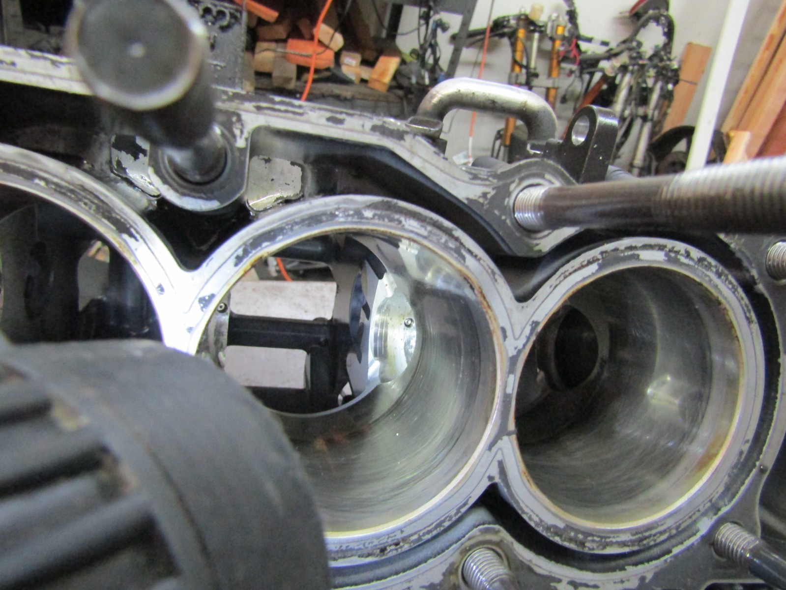 USED OEM 2017 - 2020 Yamaha Crankcase Assembly Halves YZF-R6 R6 BN6-15100-09-00