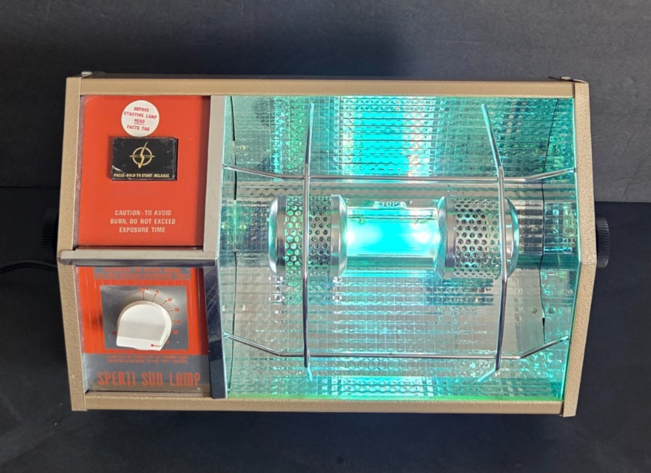 Vintage Sperti Sun Heat Lamp Table Model P-164 - Works!