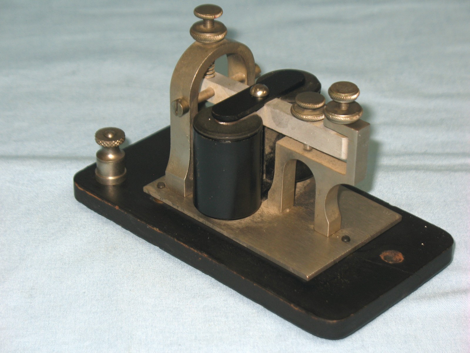 VINTAGE ~ J. H. BUNNELL & CO ~ MORSE CODE SOUNDER ~