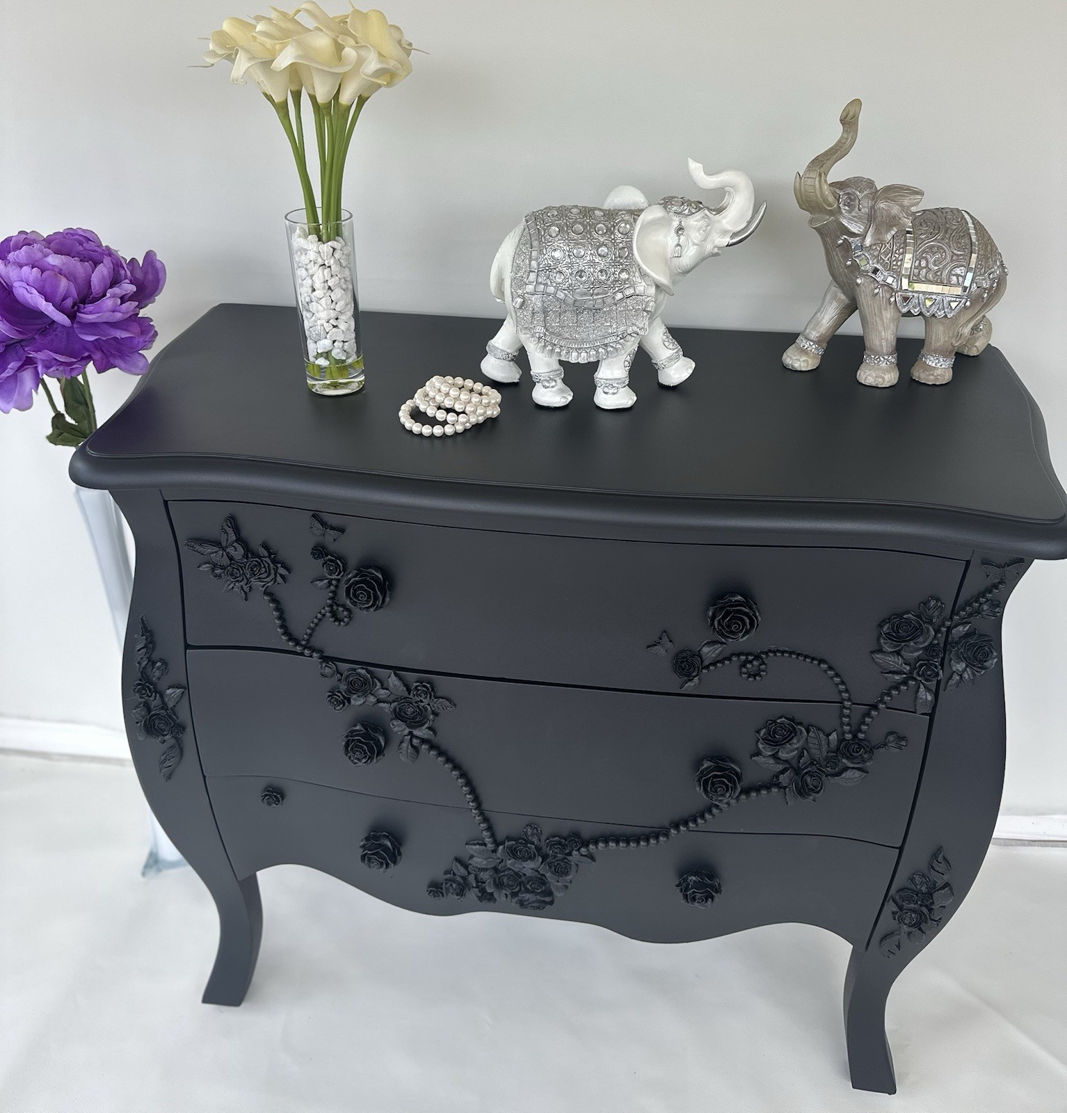 Matte Black Bombay Style Dresser/Nightstand/ Entryway Table