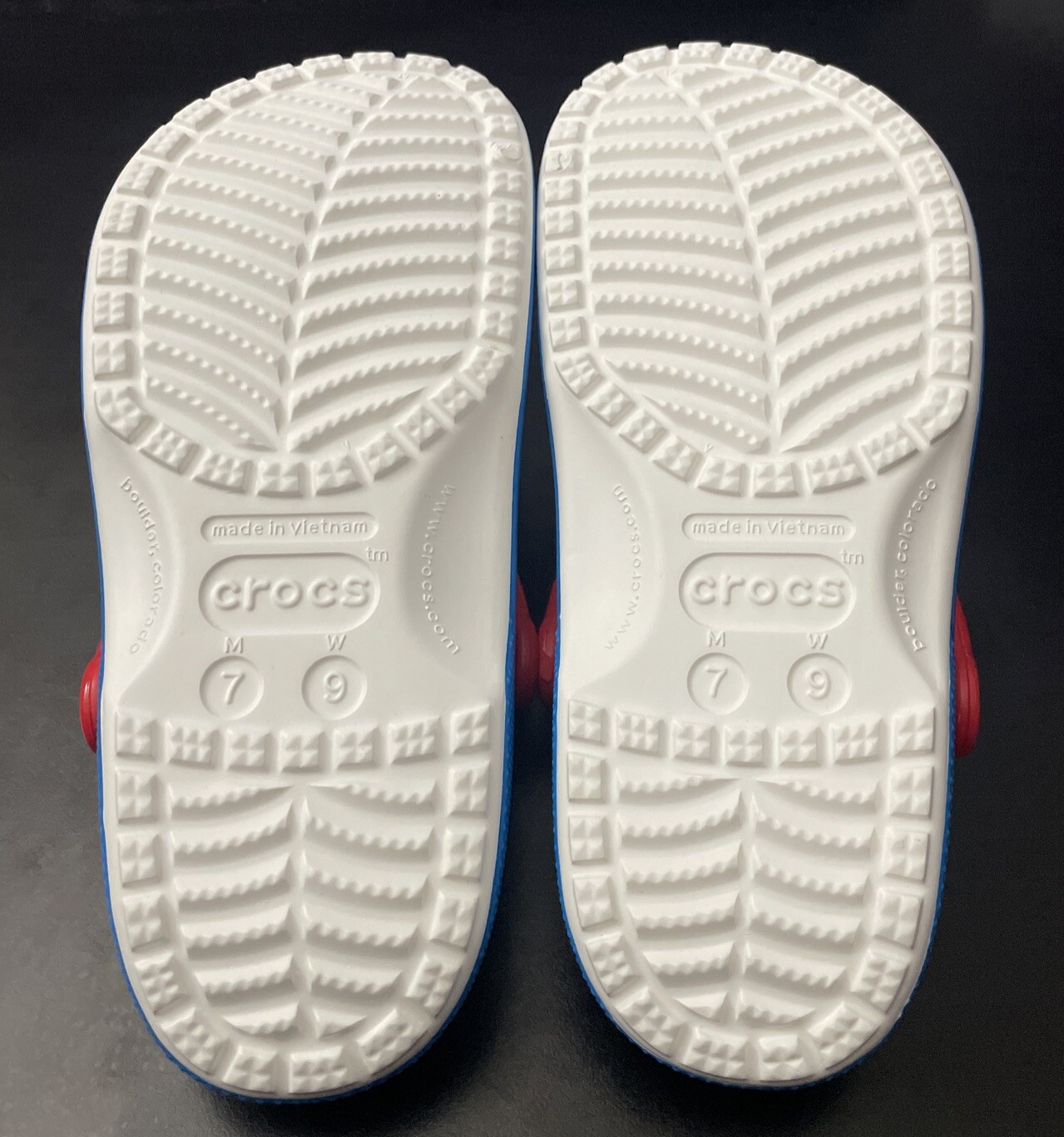 Crocs Unisex Adult Classic Hello Kitty White, Women Sizes 9, 10, 11, 12, Men 13