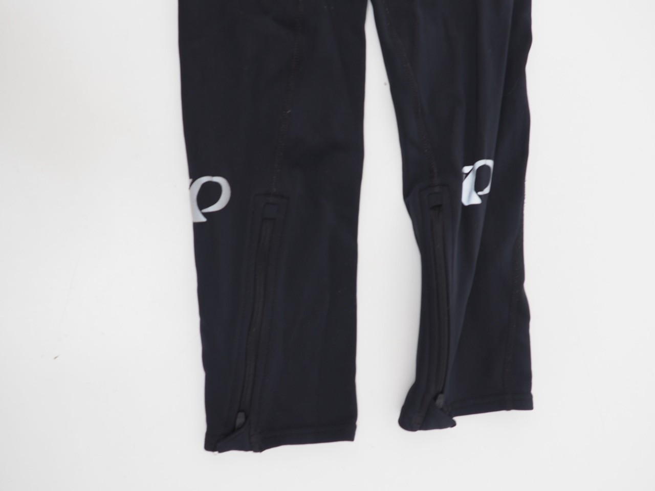Pearl iZUMi Cycling Leg Warmers Size Medium Left/Right Pair Black Zip Ankle Cuff