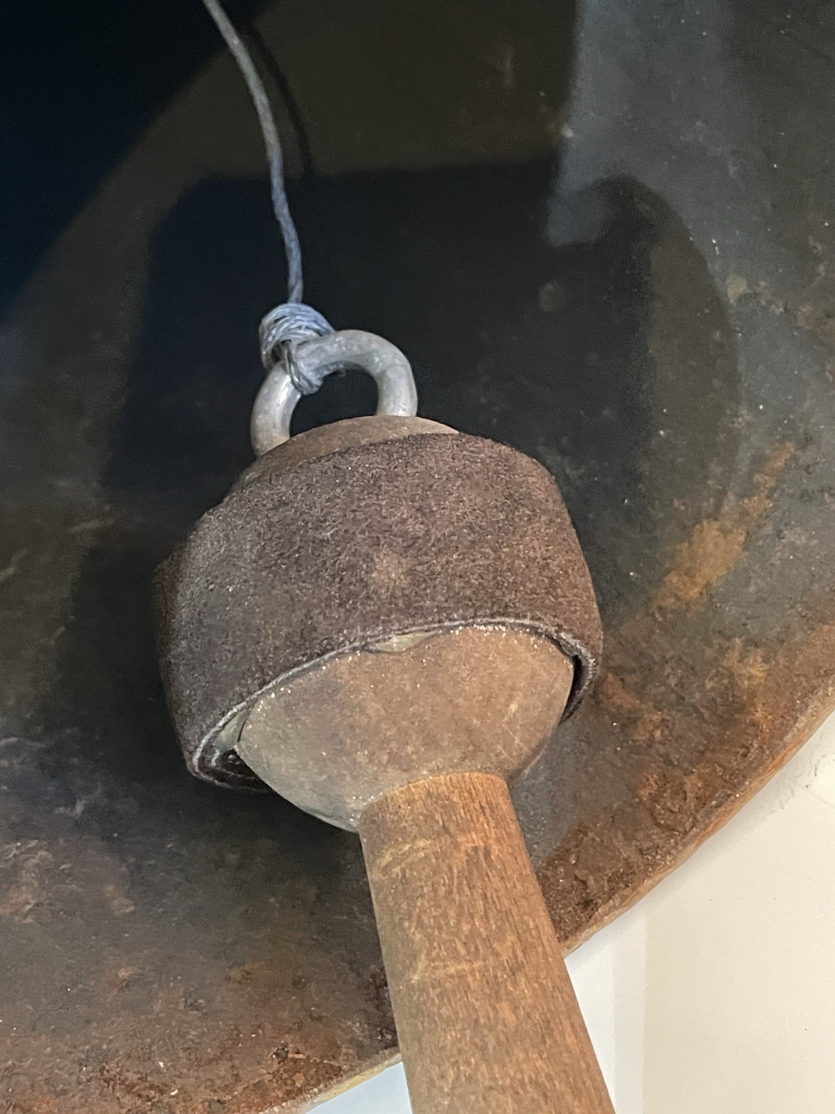 Vintage TOM TORRENS MCM Modern Cylindrical Iron Hanging Garden Bell Chime 36”