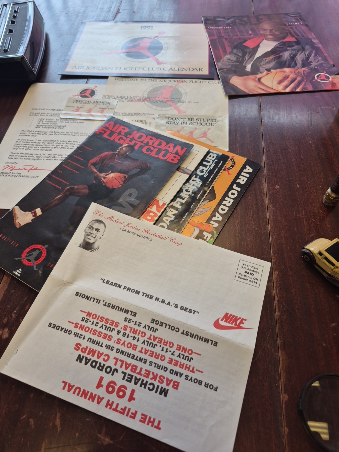 1991 Air Jordan Flight Club Welcome Kit 10pcs Including 1991 Calendar