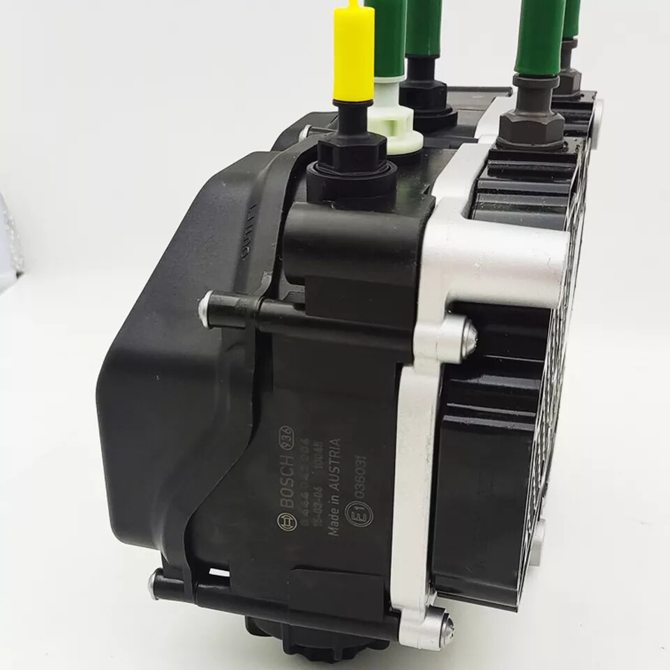 UREA DEF PUMP FOR BOSCH VOLVO MACK 12V D13 21577507 21577511 21332701 85003864